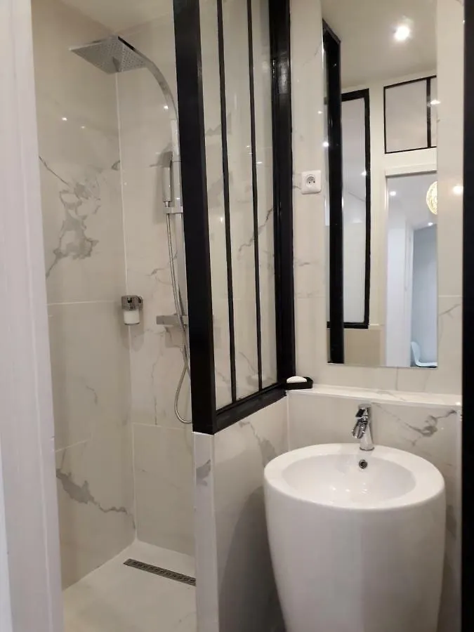 Apartman Studio Sur La Butte Montmartre Párizs